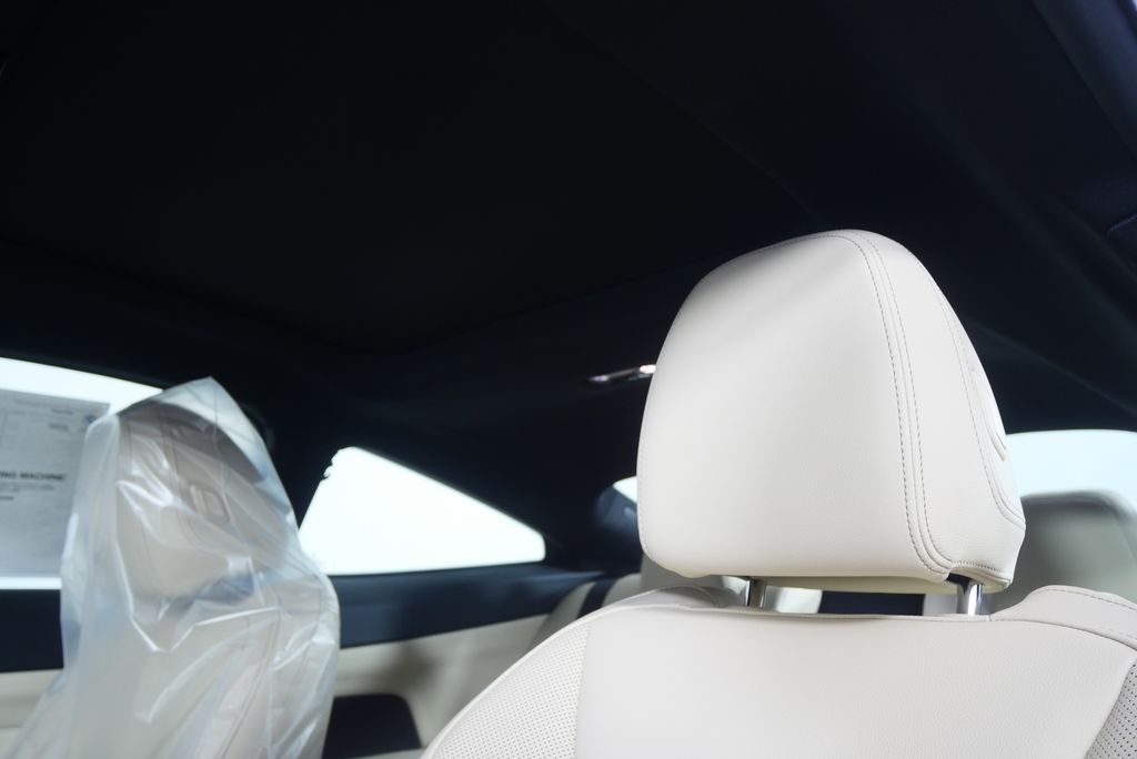 Thumbnail: 2026 BMW 4 Series - 11