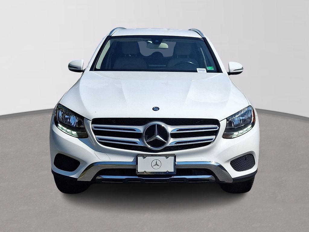 Thumbnail: 2017 Mercedes-Benz GLC - 2