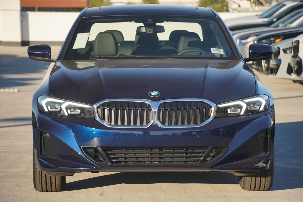 Thumbnail: 2026 BMW 3 Series - 2