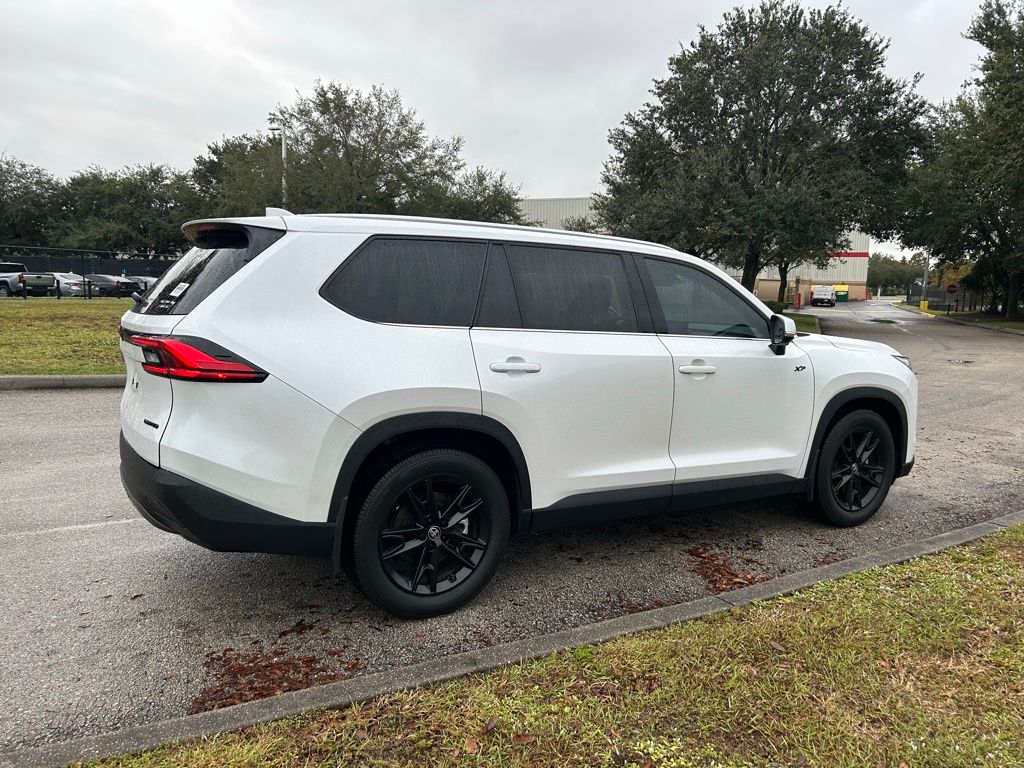 Thumbnail: 2024 Toyota Grand Highlander - 5