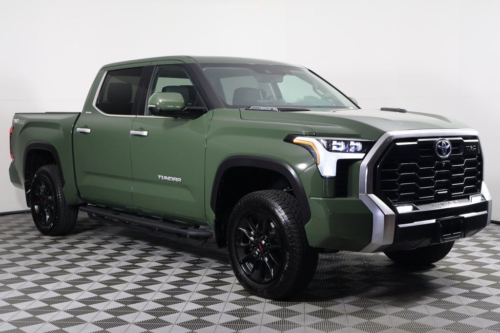 Thumbnail: 2022 Toyota Tundra - 3