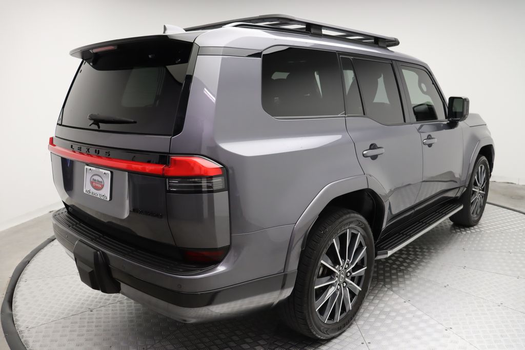 Thumbnail: 2024 Lexus GX - 8