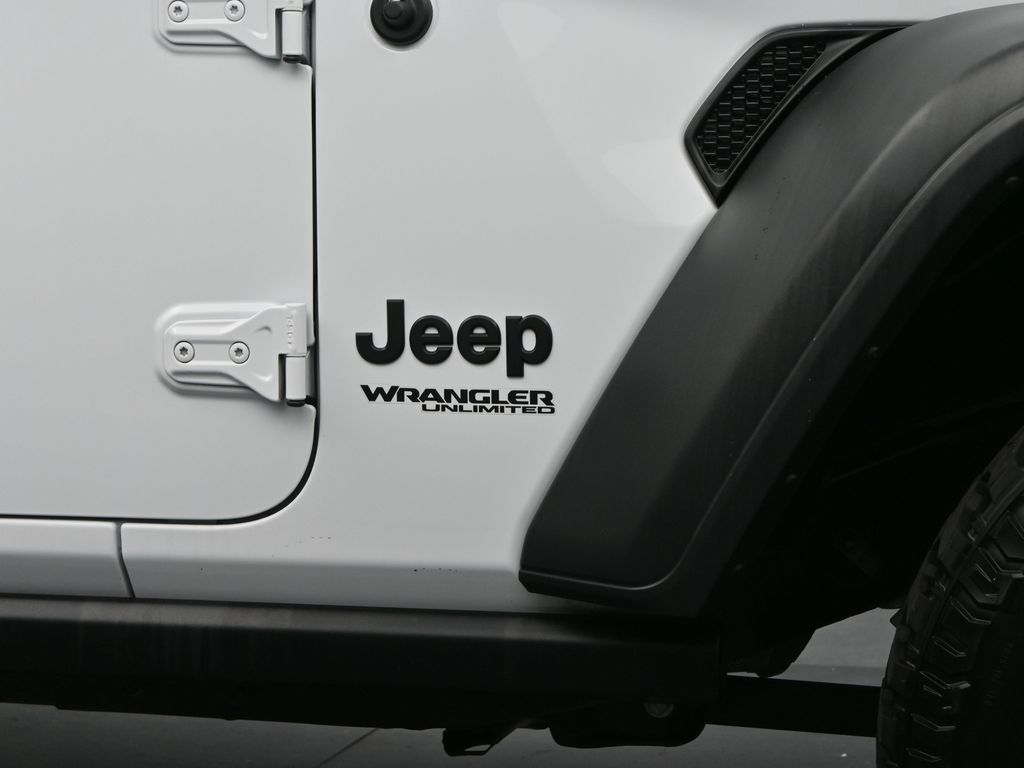 2020 Jeep Wrangler Unlimited Willys 4X4