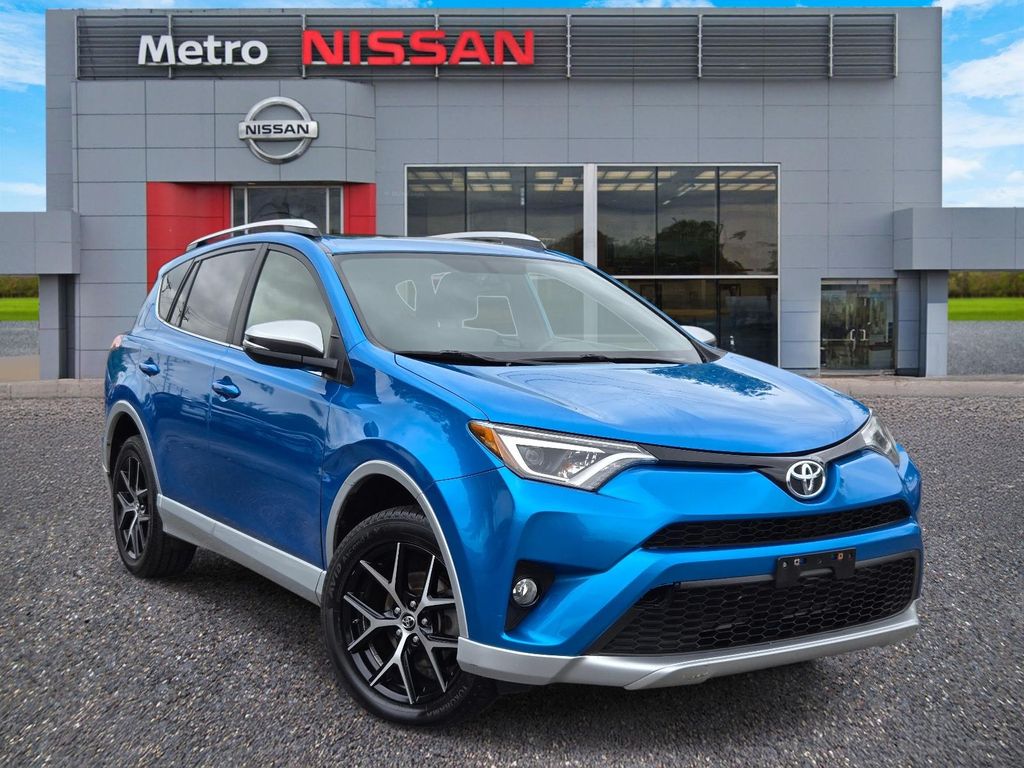 2016 Toyota RAV4 SE