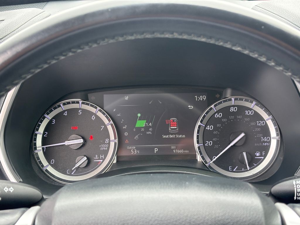 Used Car 2022 Toyota Highlander  Xle For Sale Under $30,000 In Austin, Texas