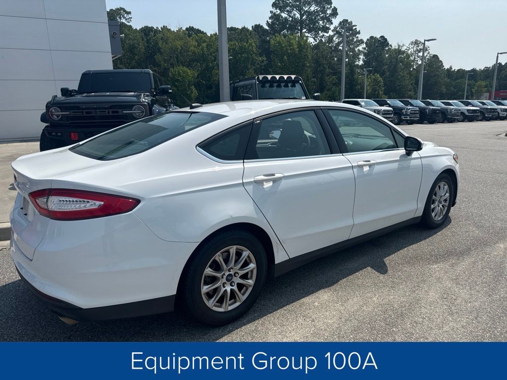 2016 Ford Fusion S