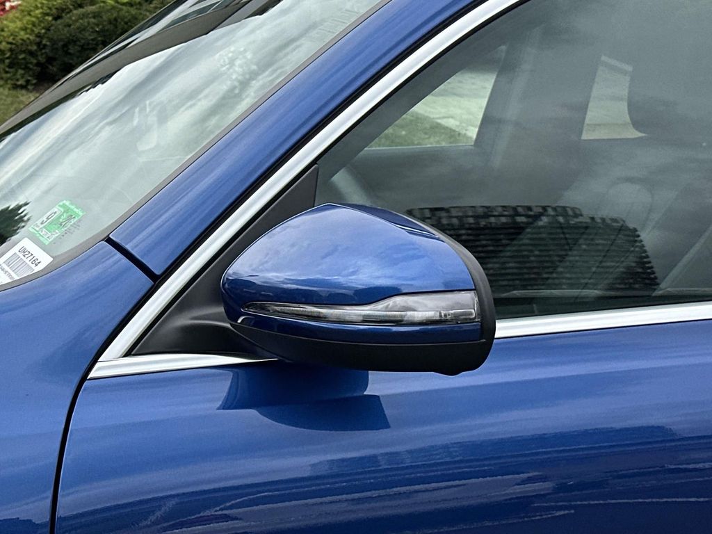 Thumbnail: 2024 Mercedes-Benz GLB - 13