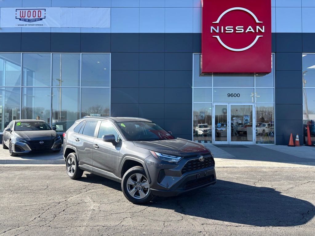 2024 Toyota RAV4 XLE AWD