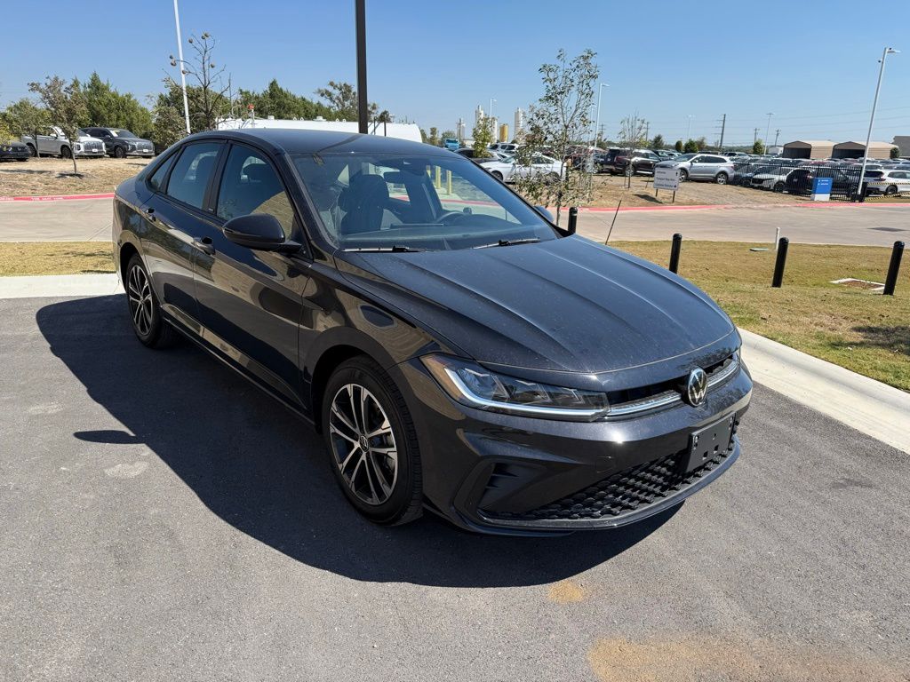 Thumbnail: 2025 Volkswagen Jetta - 3