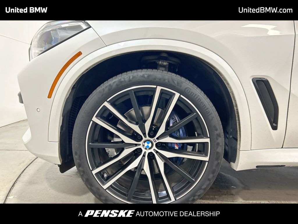 Thumbnail: 2023 BMW X5 - 10