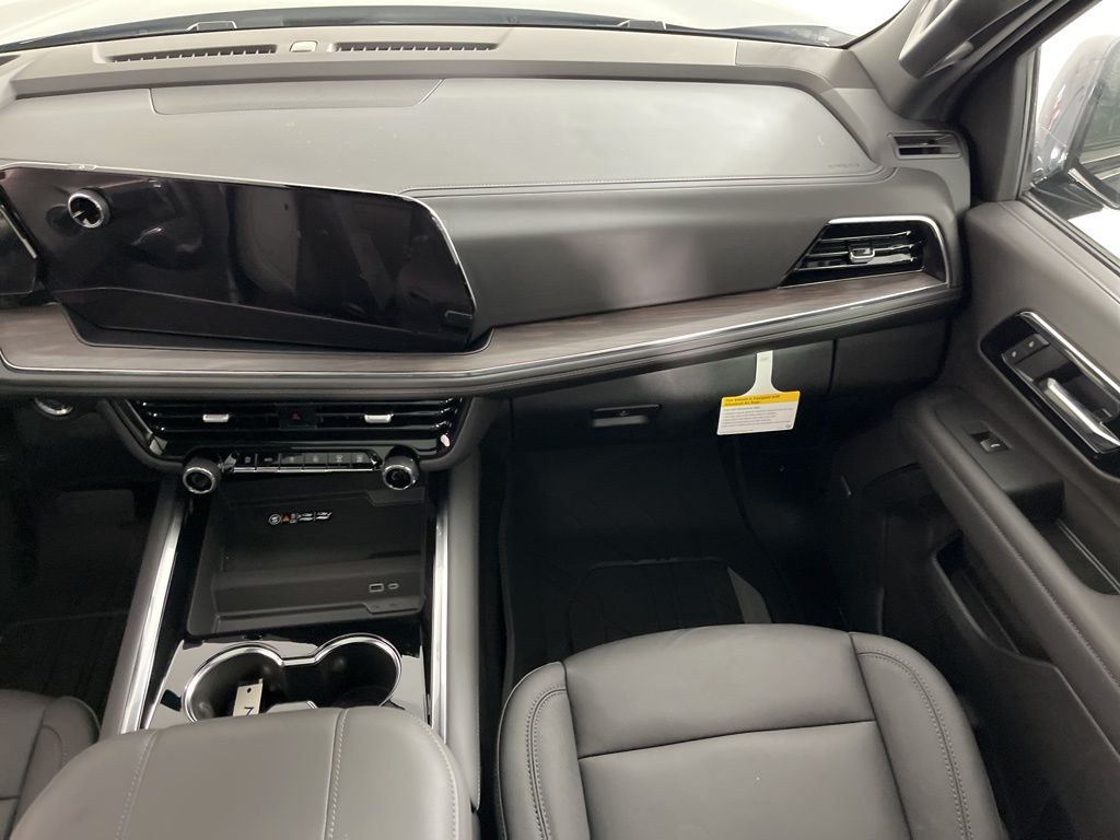 Thumbnail: 2026 Chevrolet Tahoe - 17