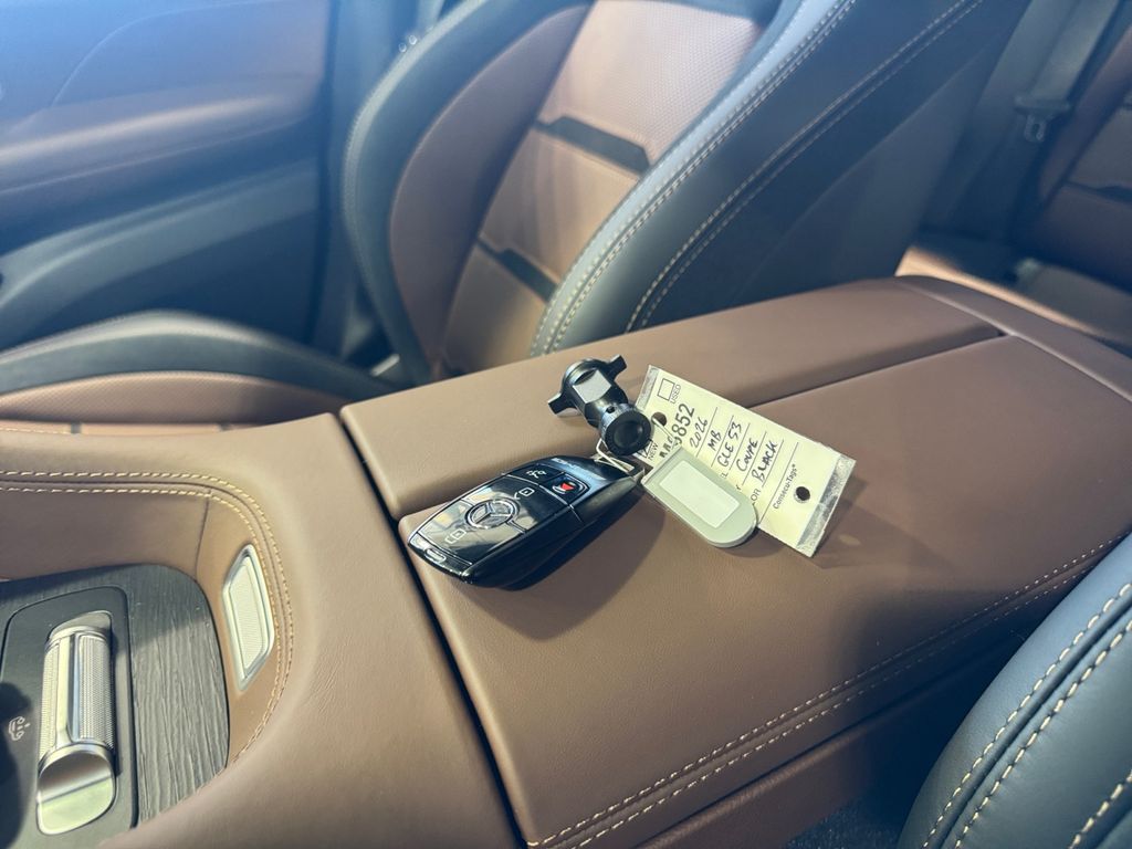 new 2026 Mercedes-Benz GLE car