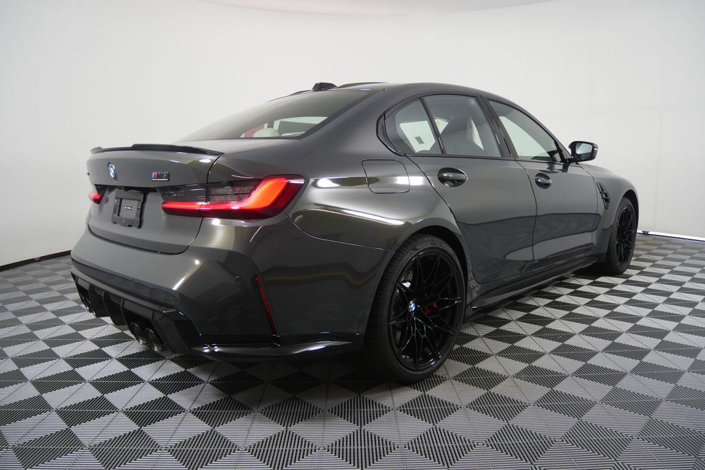 Thumbnail: 2026 BMW M3 - 3