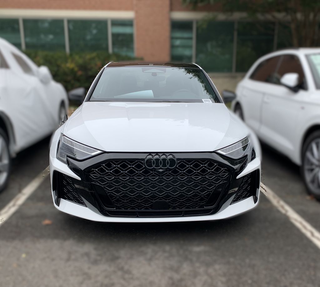Thumbnail: 2026 Audi RS 3 - 2