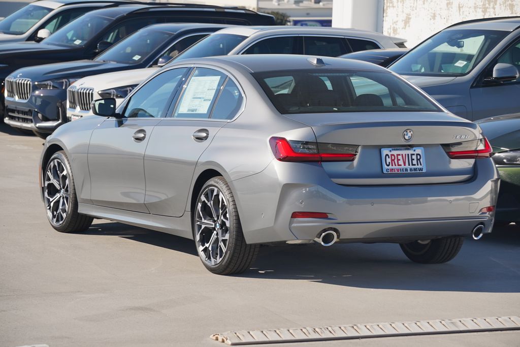 Thumbnail: 2026 BMW 3 Series - 7