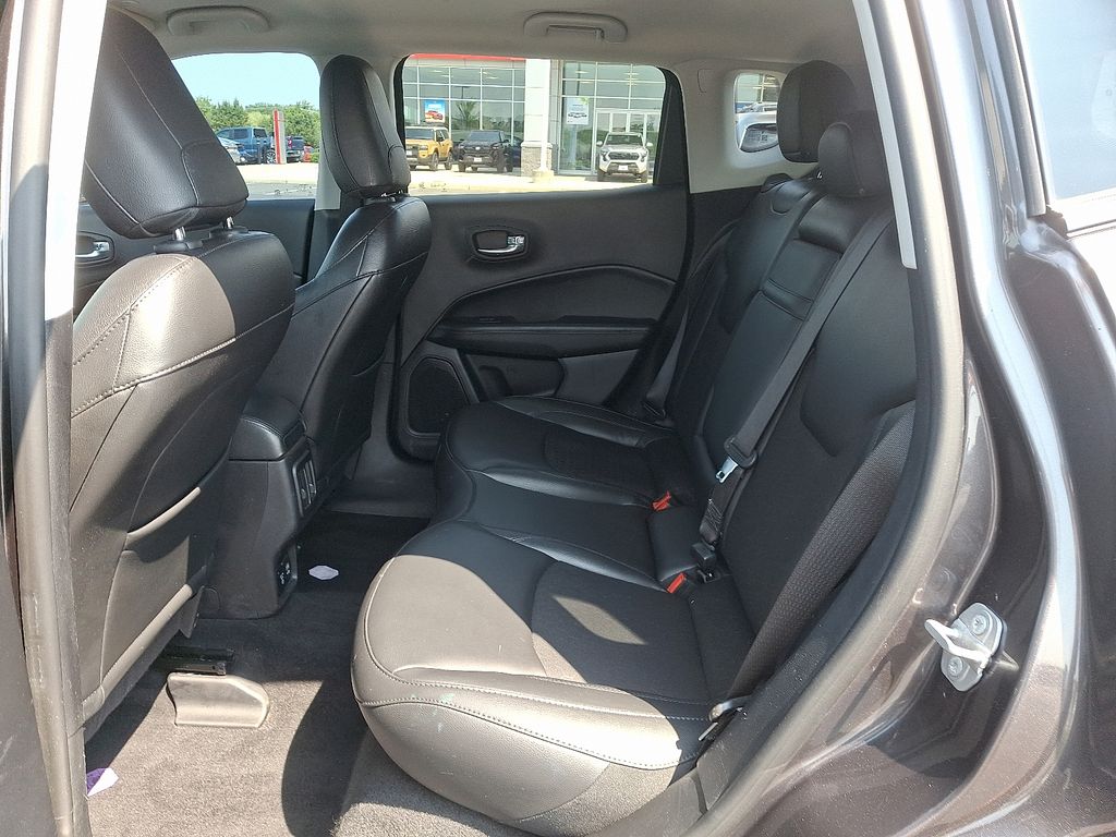 2019 Jeep Compass Altitude 10