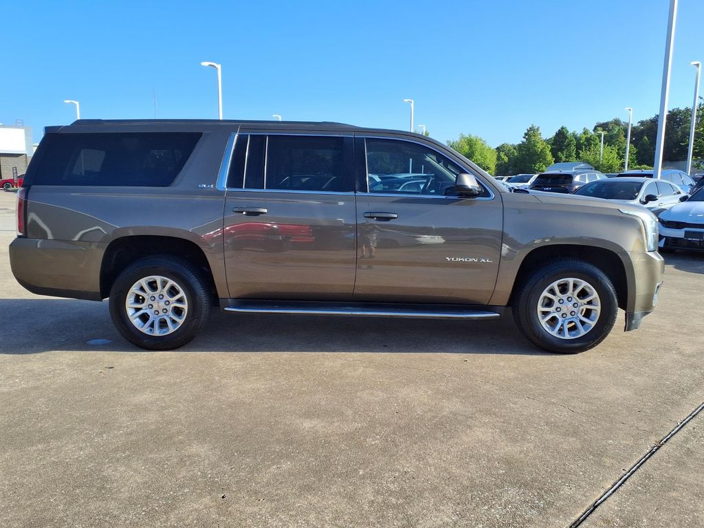 2016 GMC Yukon XL SLE - 5