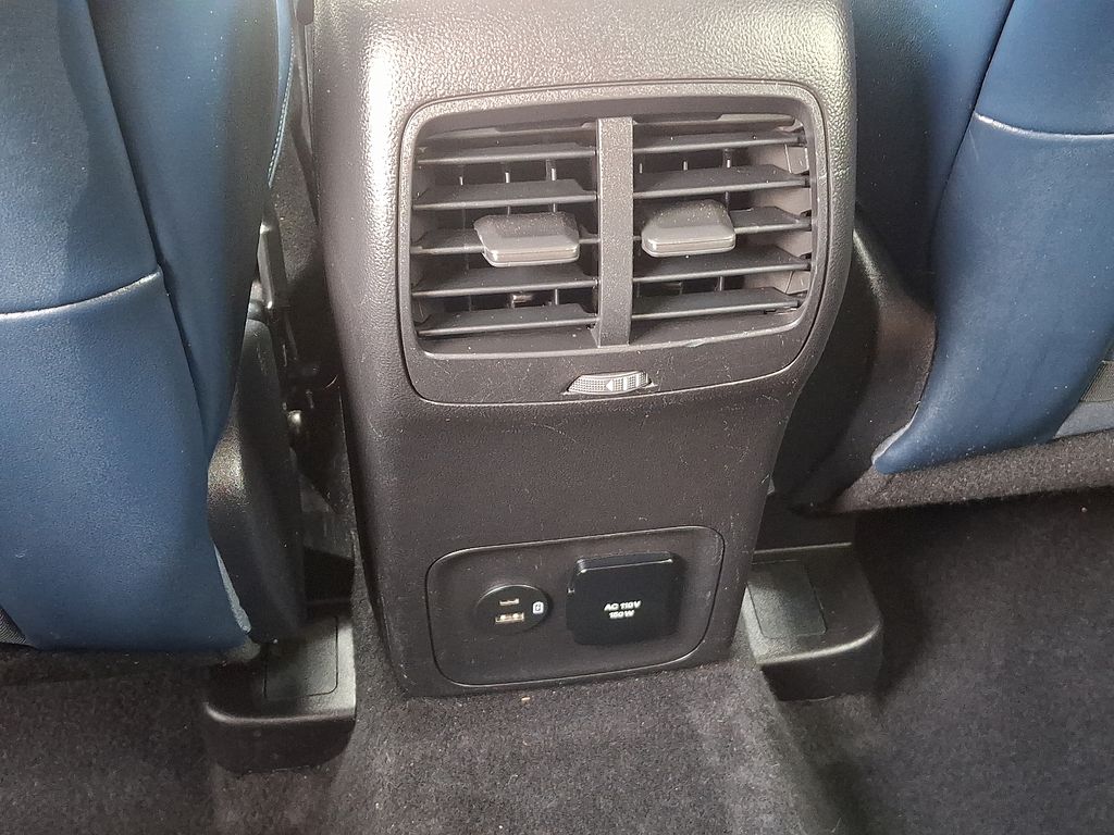 Thumbnail: 2021 Ford Bronco Sport - 11