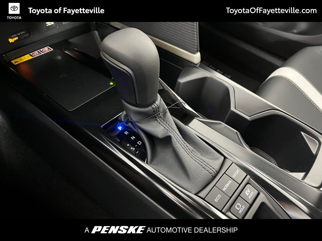 Thumbnail: 2026 Toyota Camry - 32