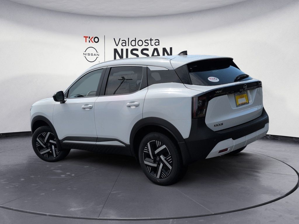 New 2026 Nissan Kicks SUV