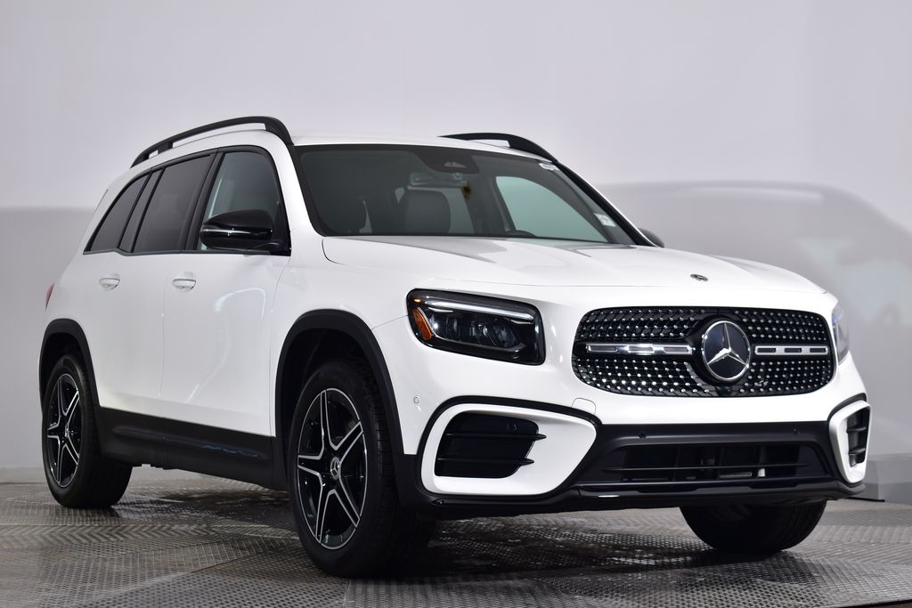 Thumbnail: 2025 Mercedes-Benz GLB - 7