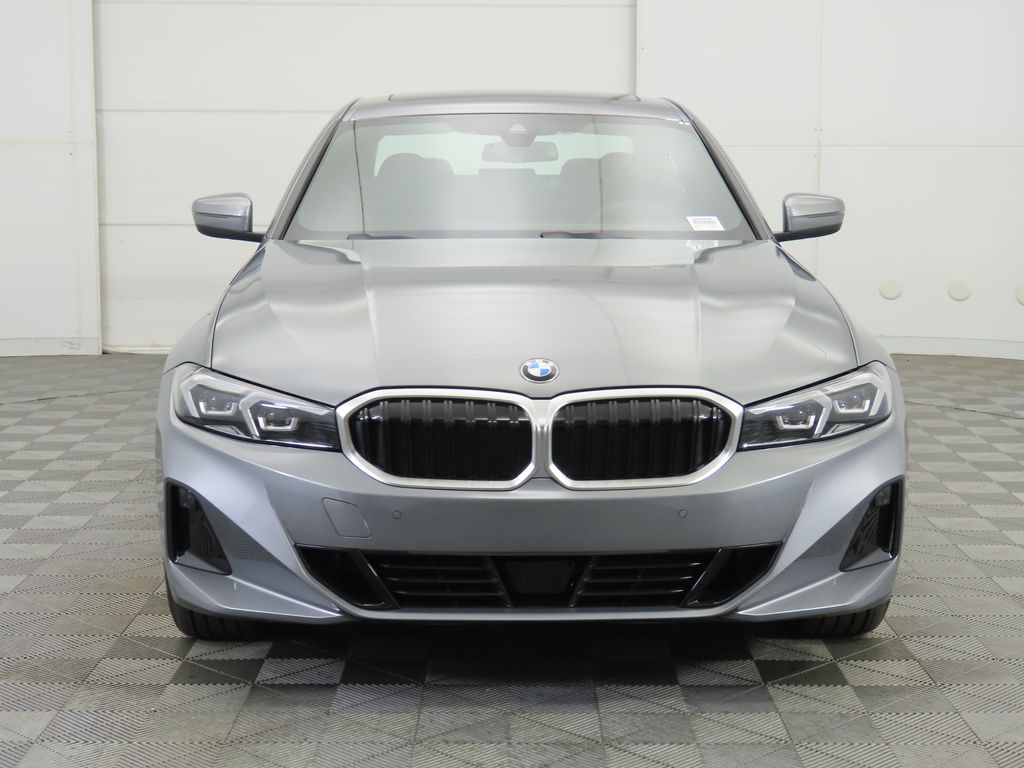 Thumbnail: 2026 BMW 3 Series - 2