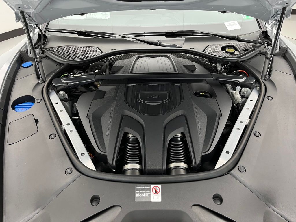 Thumbnail: 2025 Porsche Panamera - 29