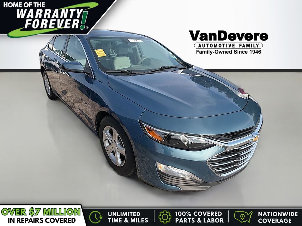 Lakeshore Blue Metallic 2024 Chevrolet Malibu Sedan Front-Wheel Drive Continuously Variable Transmission