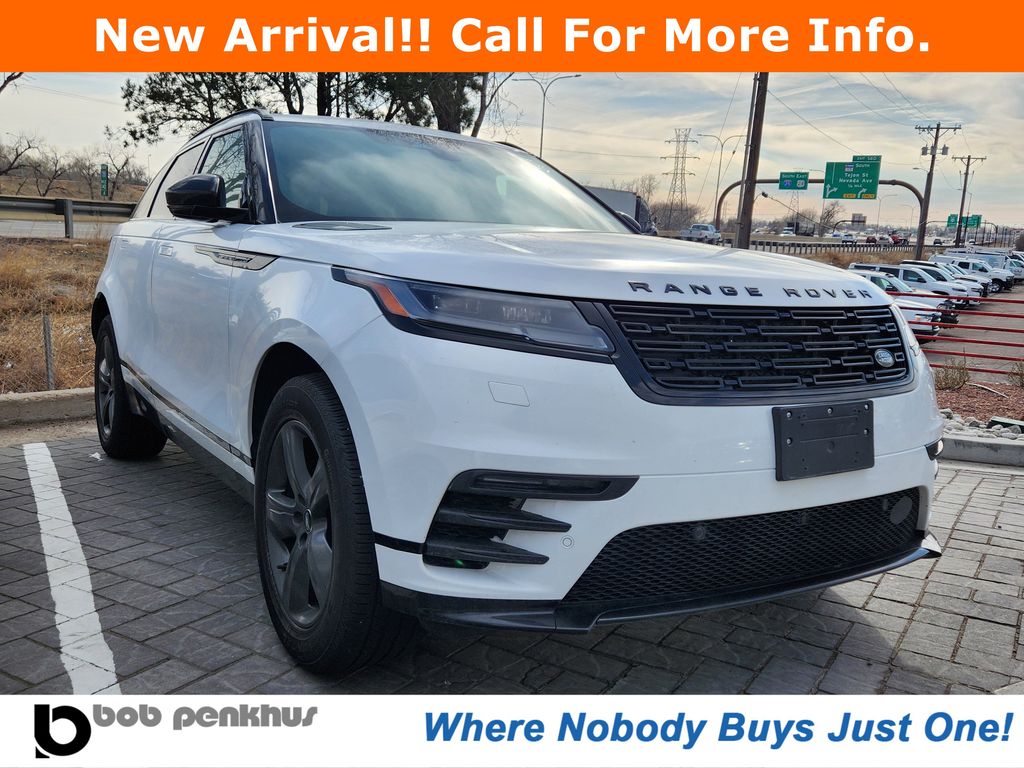 2025 Land Rover Range Rover Velar Dynamic SE