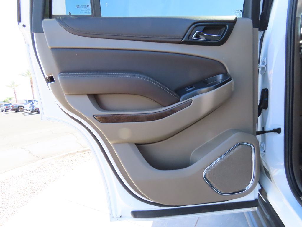 2016 Chevrolet Tahoe LT 25