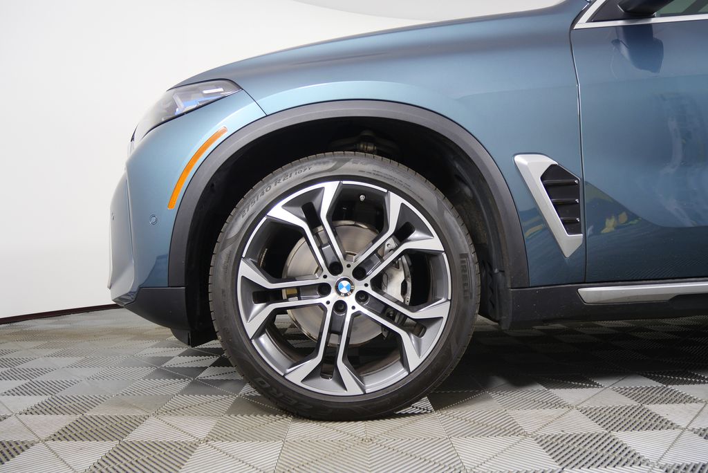 Thumbnail: 2025 BMW X5 - 7