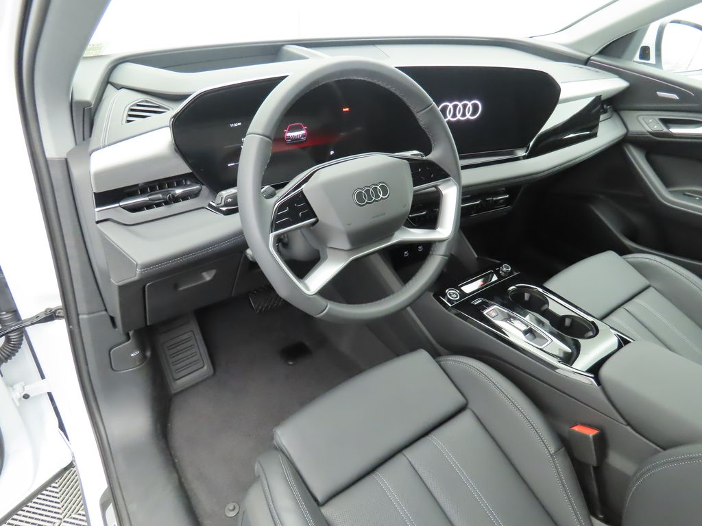 2025 Audi Q6 e-tron Premium 10