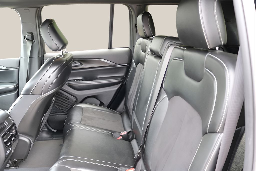 Used Car 2023 Jeep Grand Cherokee  Altitude X For Sale Under $30,000 In Austin, Texas