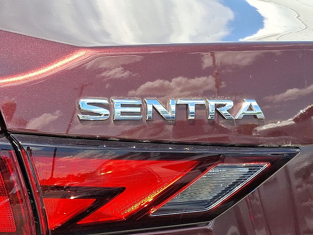 2023 Nissan Sentra — photo 10