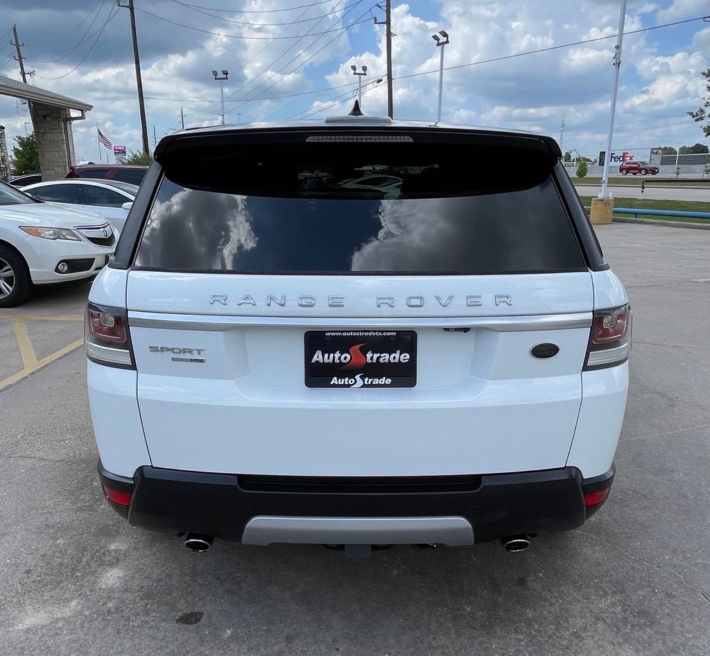 2017 Land Rover Range Rover Sport 3.0L V6 Supercharged HSE - 9