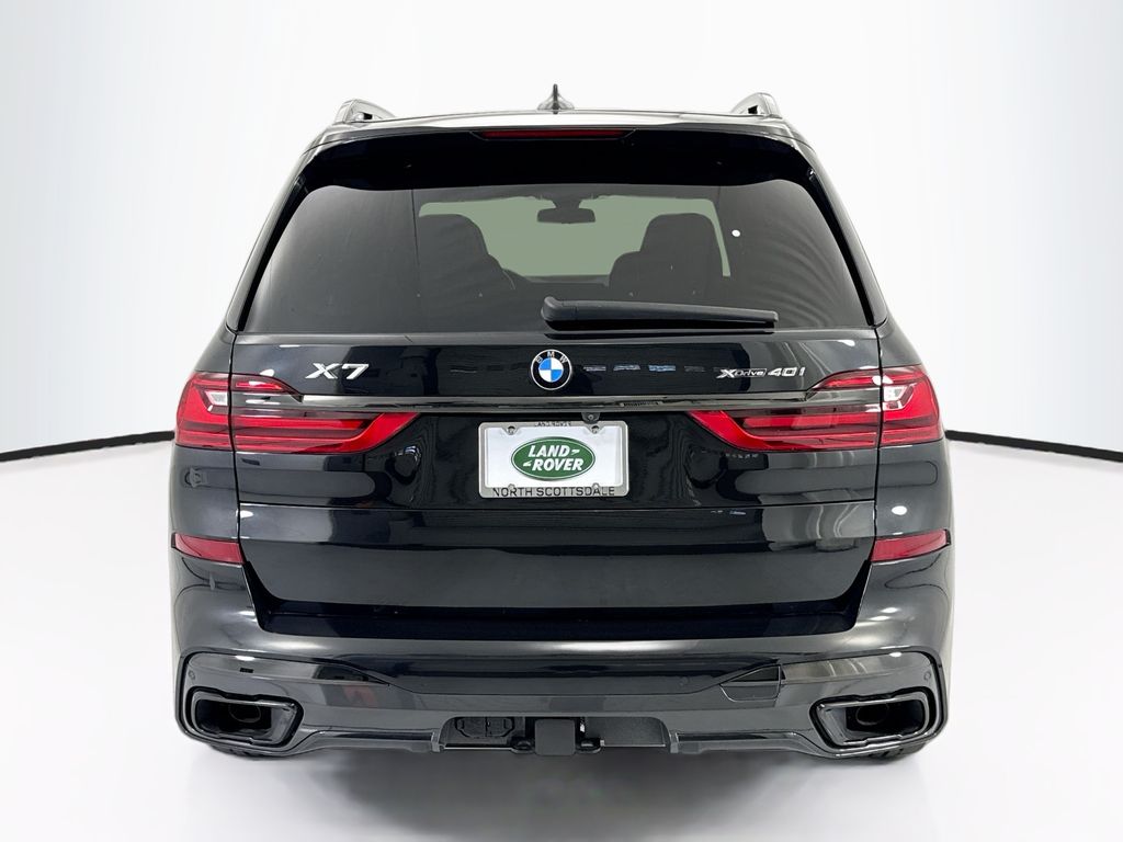 Thumbnail: 2021 BMW X7 - 6