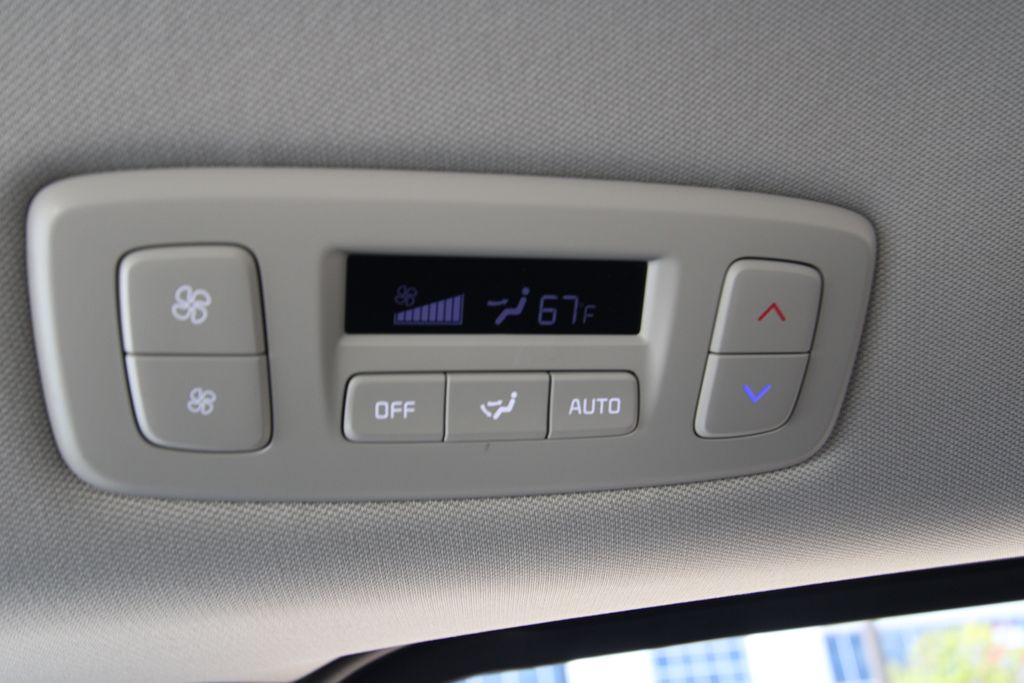 New 2027 Kia Carnival MPV Van