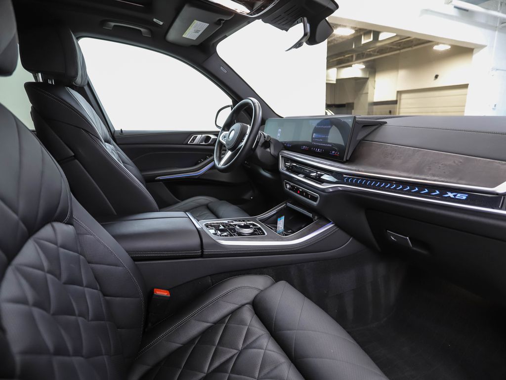 Thumbnail: 2024 BMW X5 - 30
