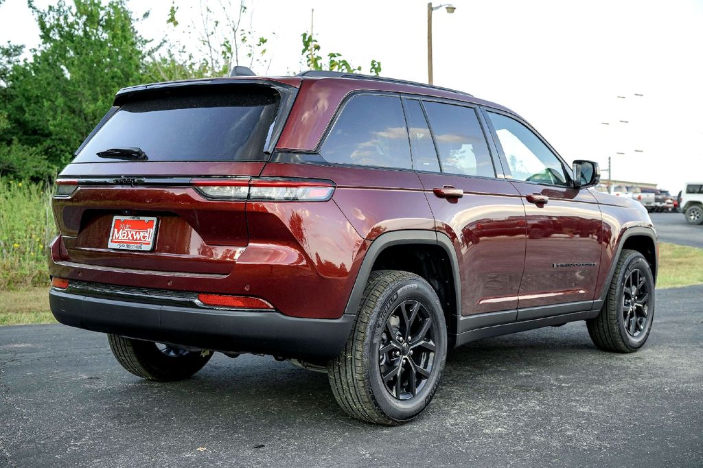 New Car 2025 Jeep Grand Cherokee  Altitude X For Sale Under $50,000 In Taylor, Texas