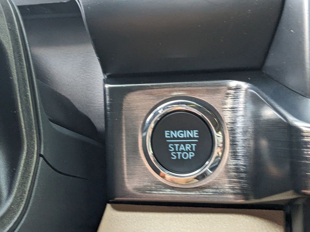 2025 Ford F-250 Super Duty Lariat