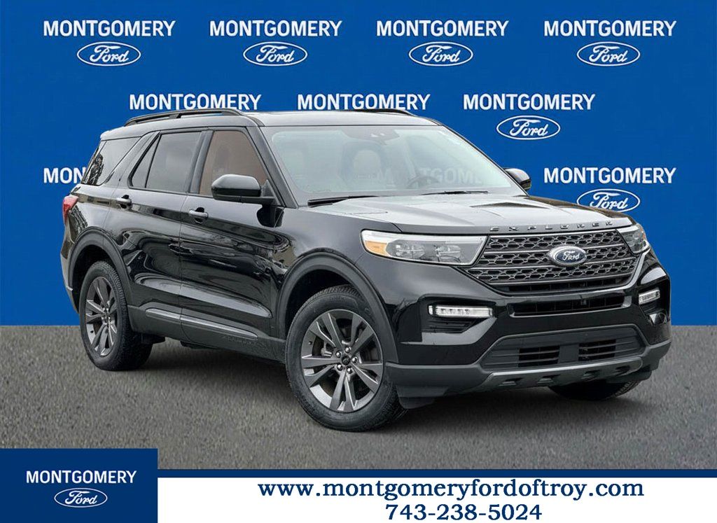 2023 Ford Explorer XLT AWD