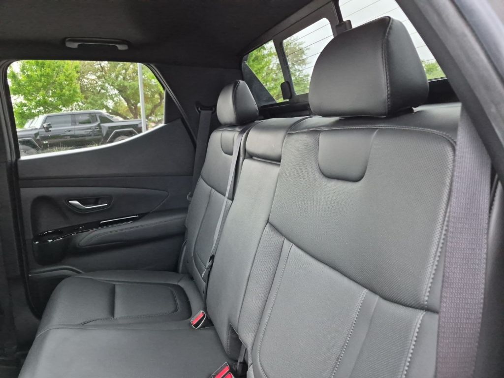 Used Car 2023 Hyundai Santa Cruz  Limited For Sale Under $30,000 In Austin, Texas