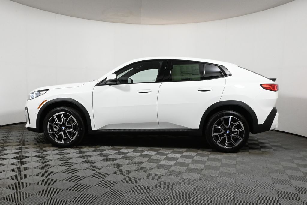 2025 BMW X2 xDrive28i 2