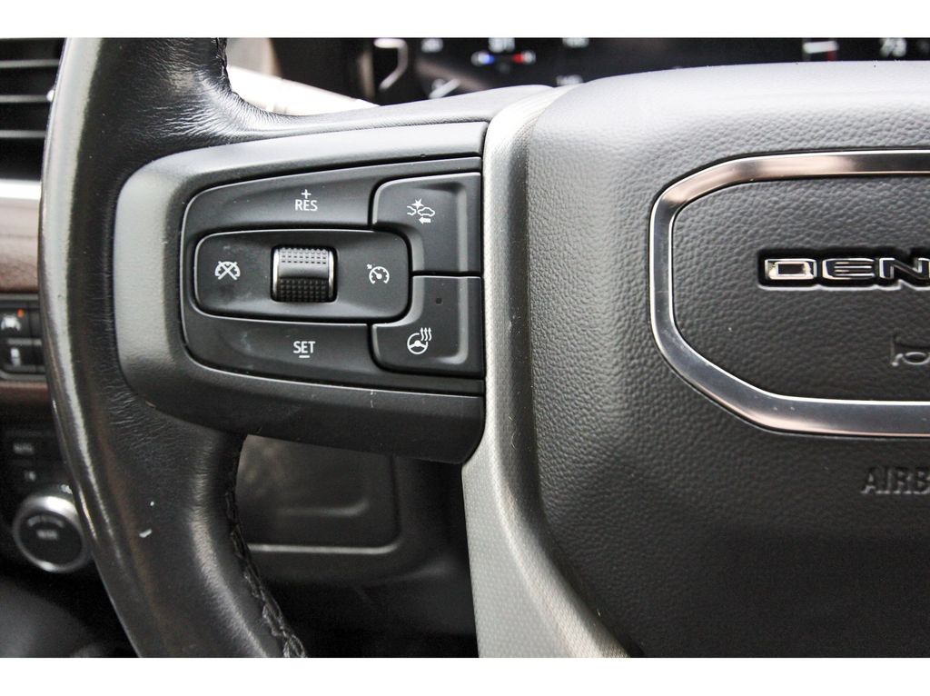 2022 GMC Yukon Denali Black at Ultimate Motorsports