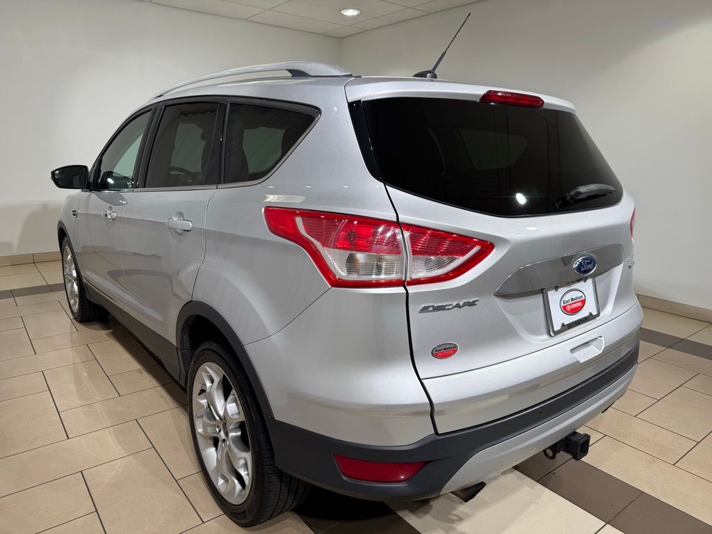 Thumbnail: 2015 Ford Escape - 3