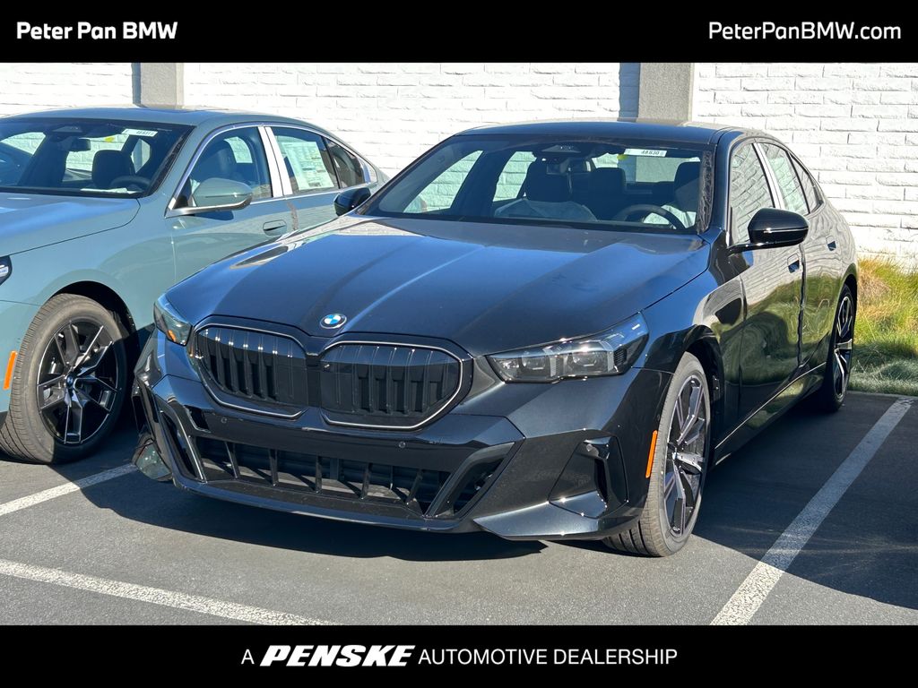 Thumbnail: 2026 BMW 5 Series - 1