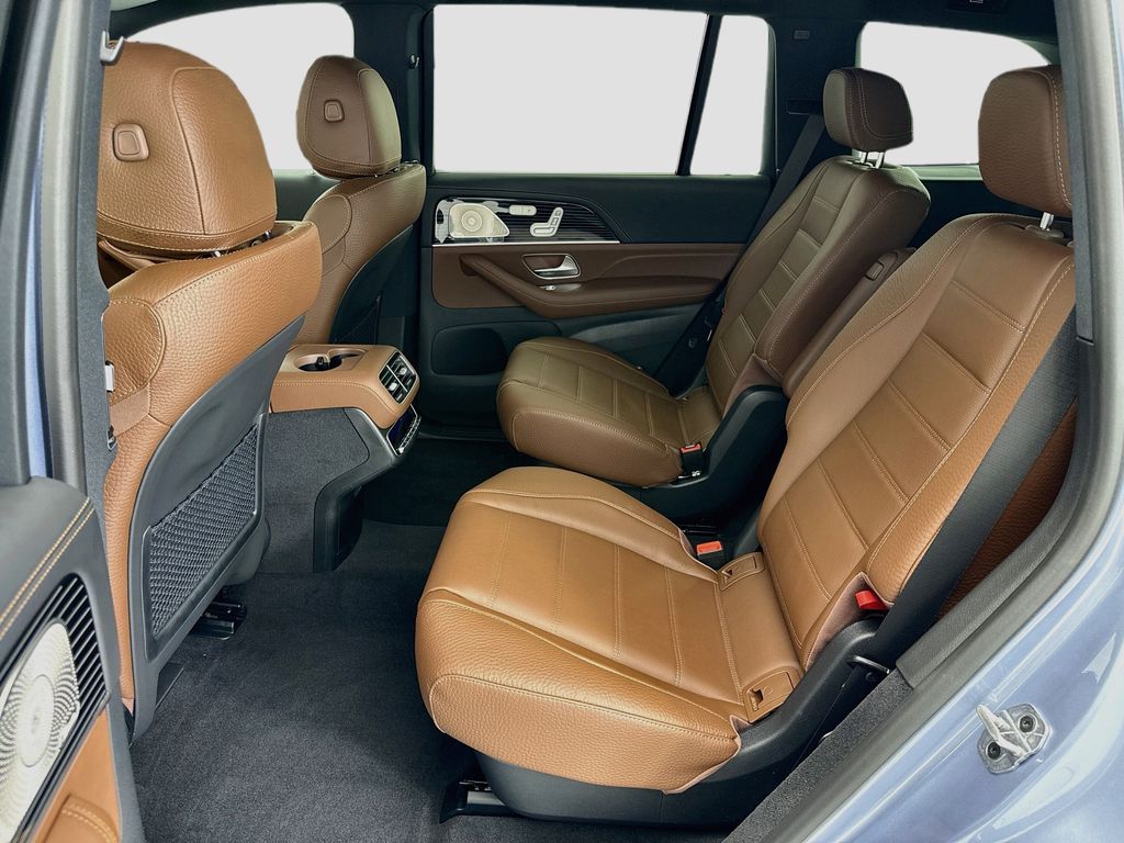 Thumbnail: 2026 Mercedes-Benz GLS - 20