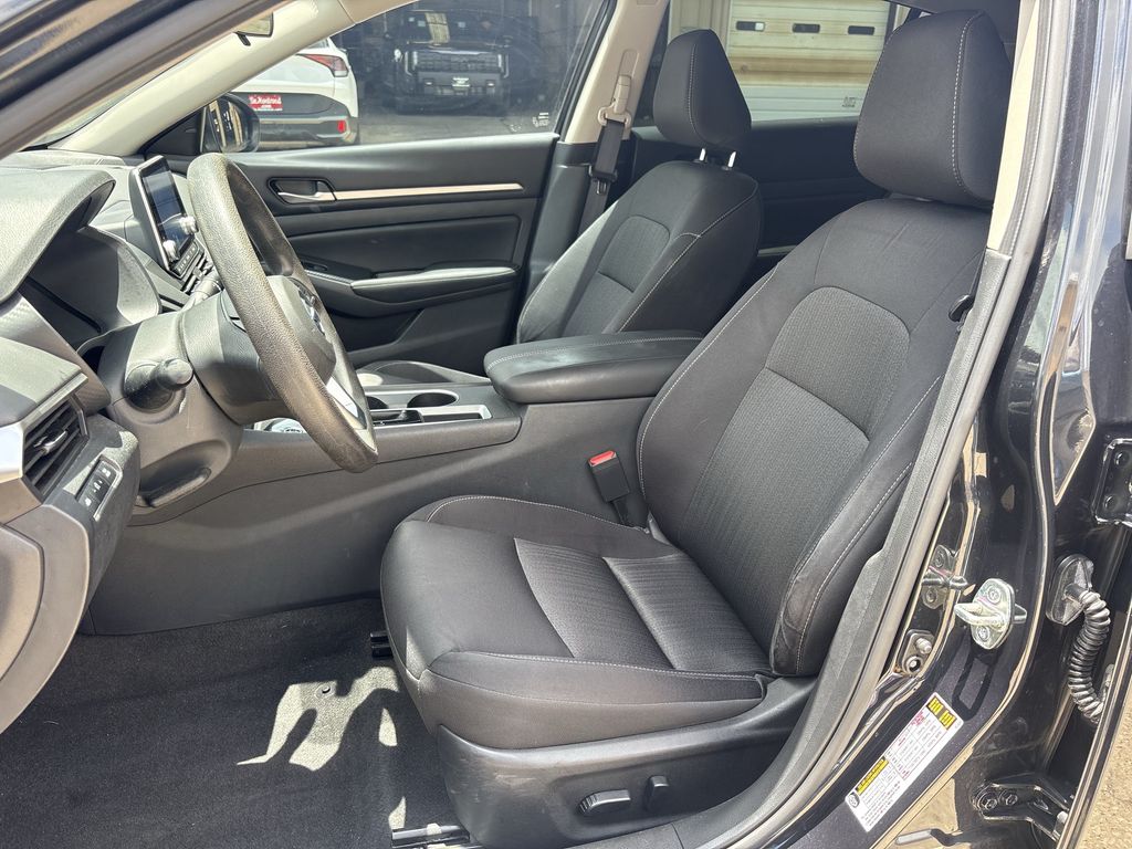 2022 Nissan Altima 2.5 SV Blue at Emmons Autoplex