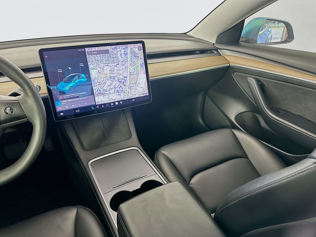 Thumbnail: 2021 Tesla Model 3 - 23
