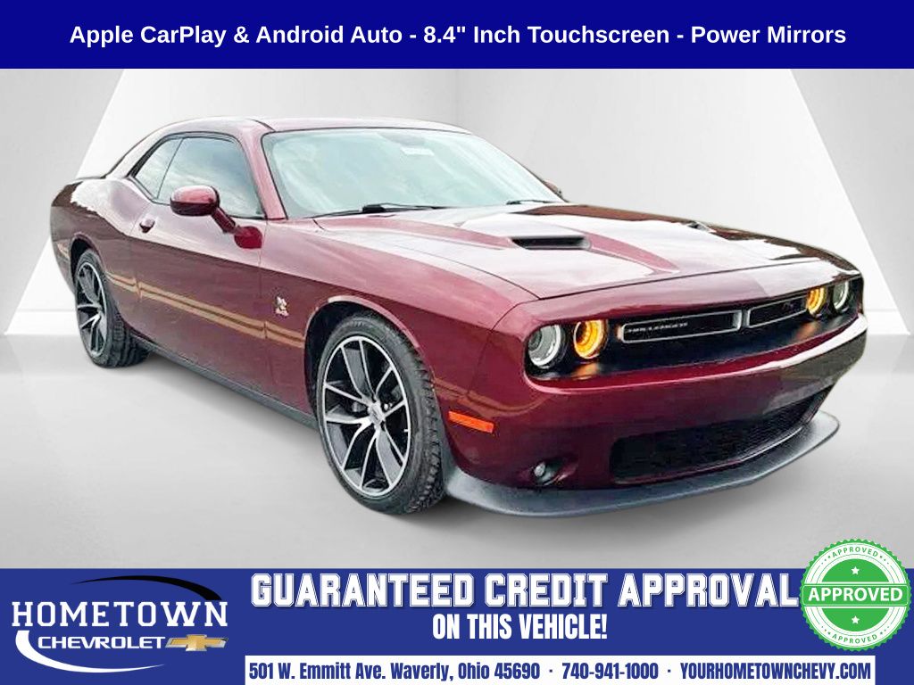 Octane Red Pearlcoat 2018 Dodge Challenger Coupe Rear-Wheel Drive 6-Speed Manual
